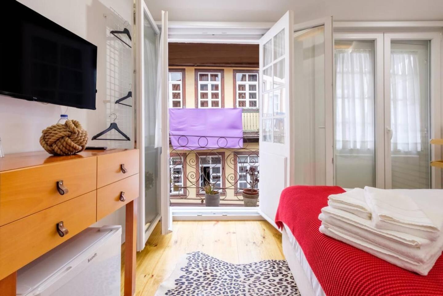 Casa Velhinha - Design, Culture And Comfort In Guimaraes Ngoại thất bức ảnh